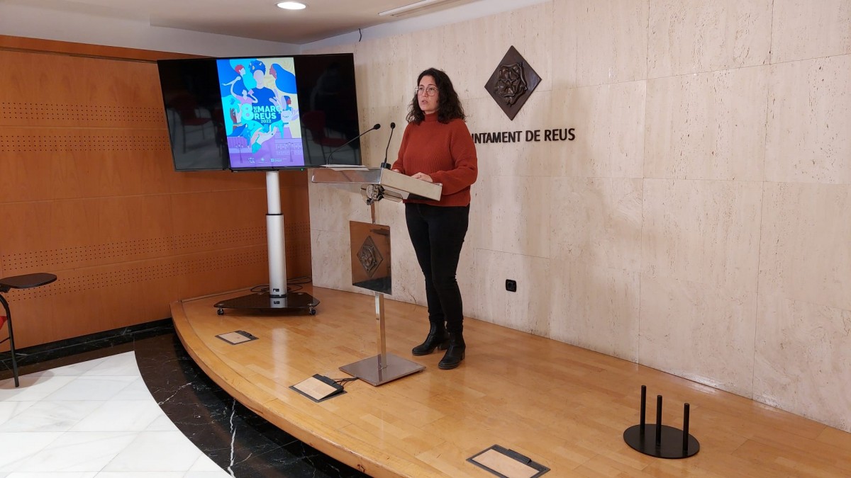 La regidora Berasategui, aquest matí de dilluns, a la presentació dels actes del 8-M a Reus