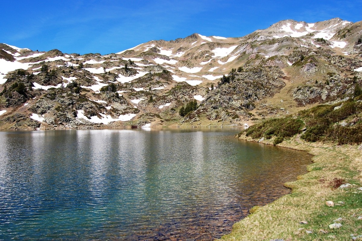Imatge de l'estany de Pudo, al municipi d'Alt Àneu