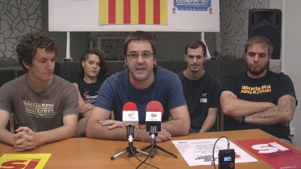 Albert Giménez (al centre) en una imatge d'arxiu