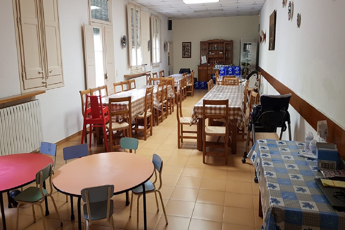 El menjador de la casa on s'estaran les persones refugiades, a la Garriga