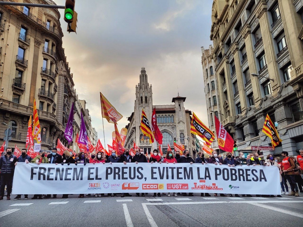 Manifestació contra el preu de l'energia a Barcelona