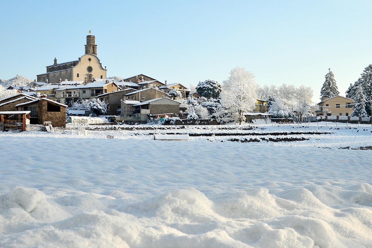 El temporal ha deixat uns 20 centímetres de neu a Sant Boi de Lluçanès