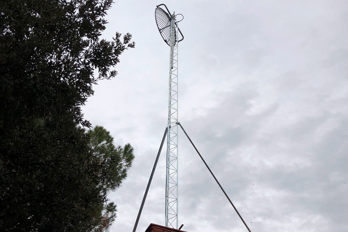 Nova antena de ràdio enllaç per a Ràdio Sant Fruitós