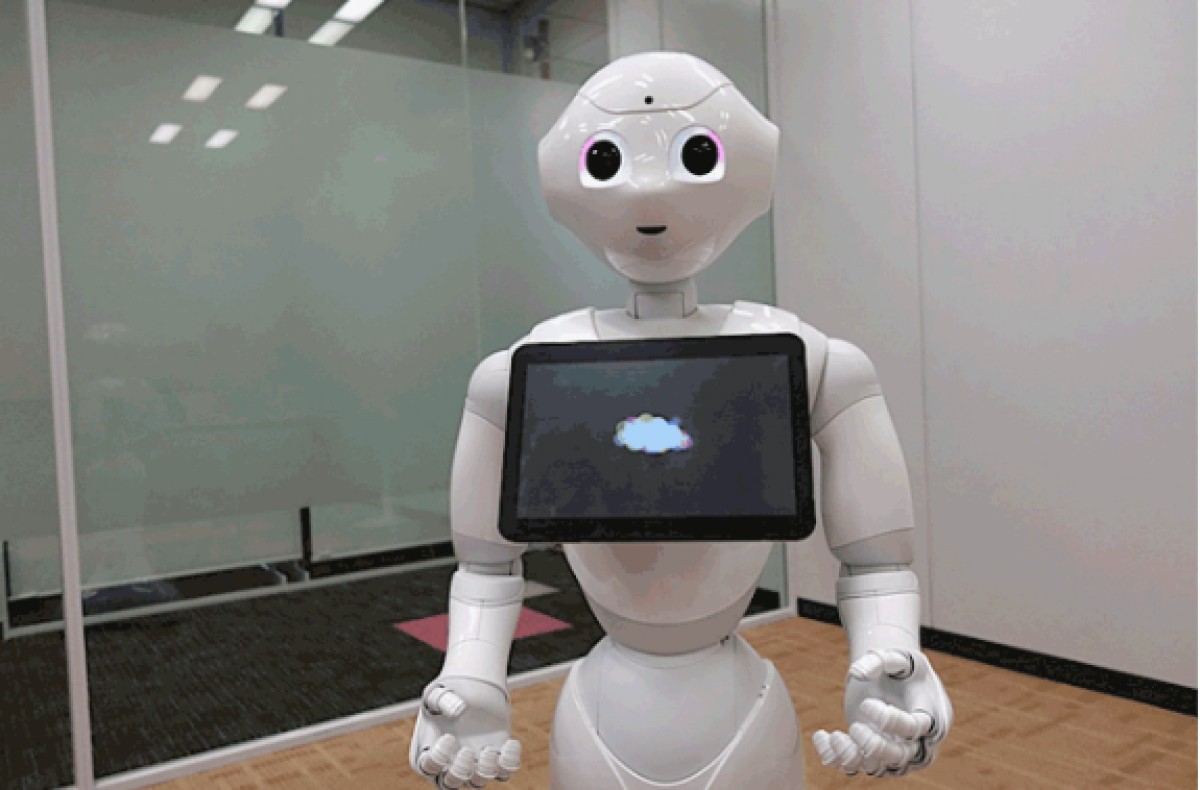 Un robot que fa entrevistes amb intel·ligència artificial