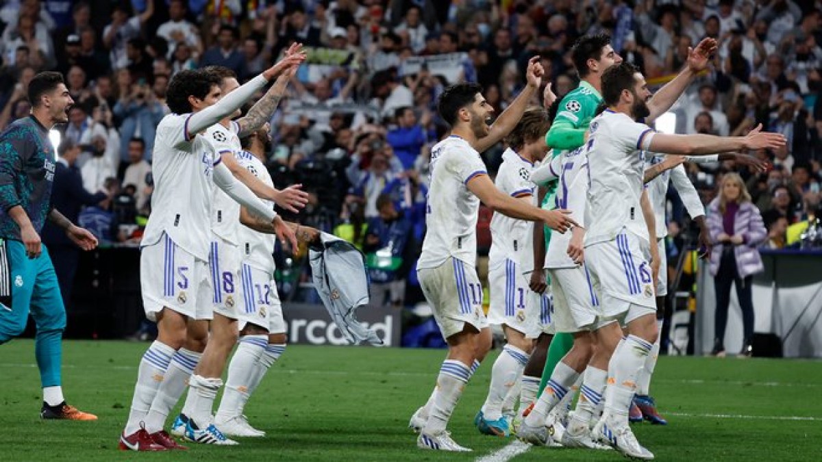 Els jugadors del Reial Madrid, celebrant la victòria contra el City