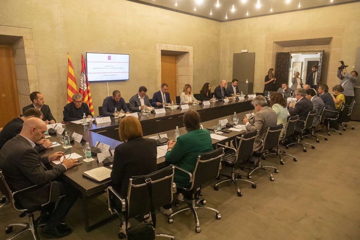 Comissió mixta entre l'Ajuntament de Terrassa i la Generalitat. 