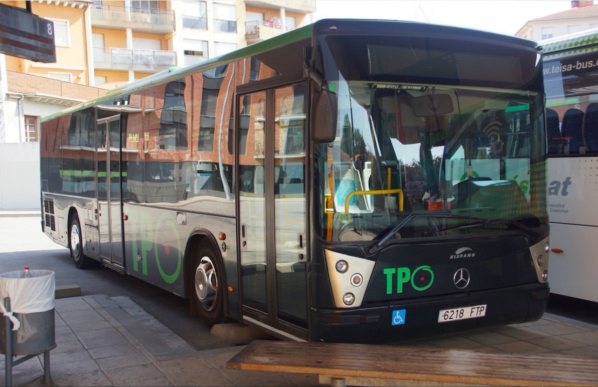 Un dels autobusos del transport públic d'Olot (TPO) que gestiona la companyia Teisa.