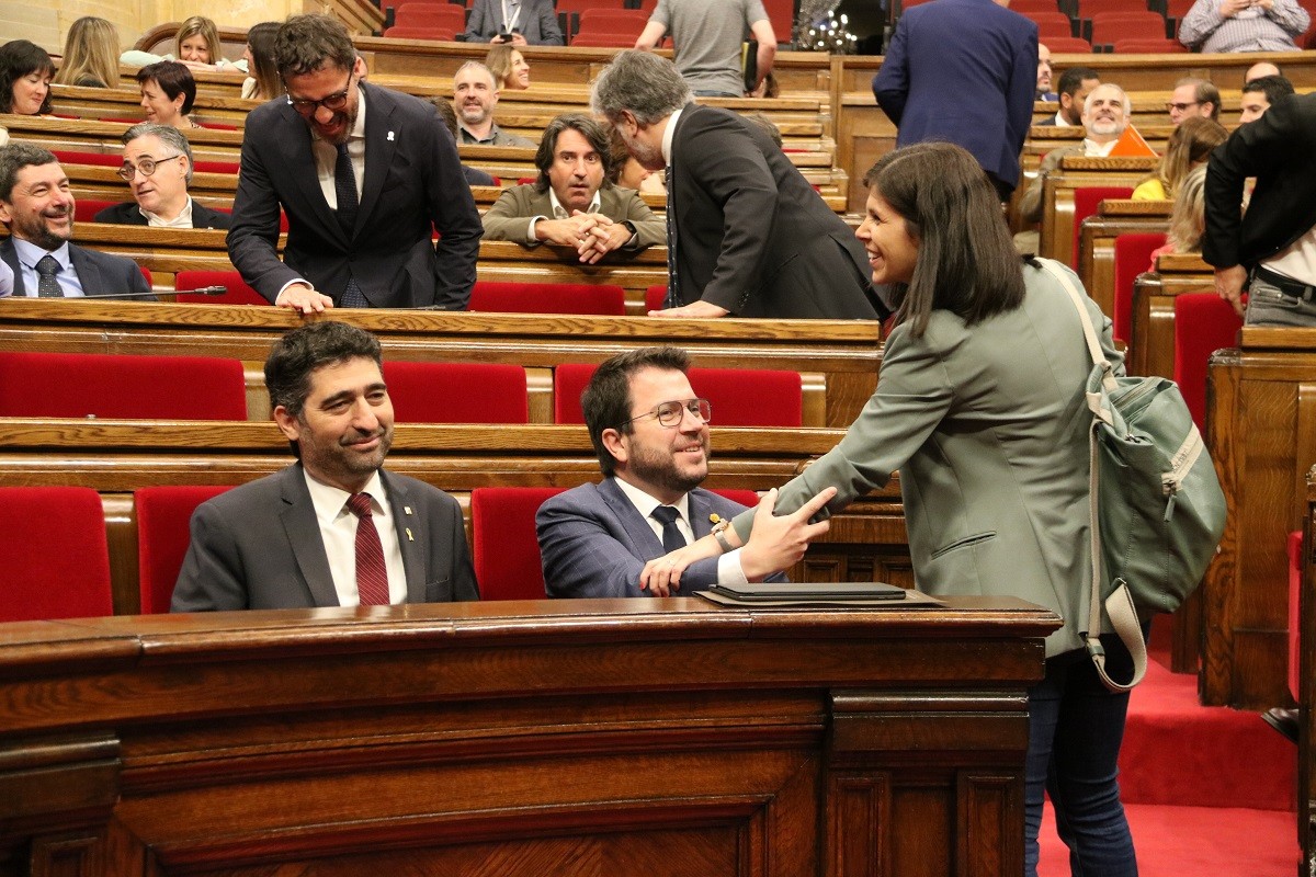 Pere Aragonès, Marta Vilalta i Jordi Puigneró, abans del debat al Parlament.