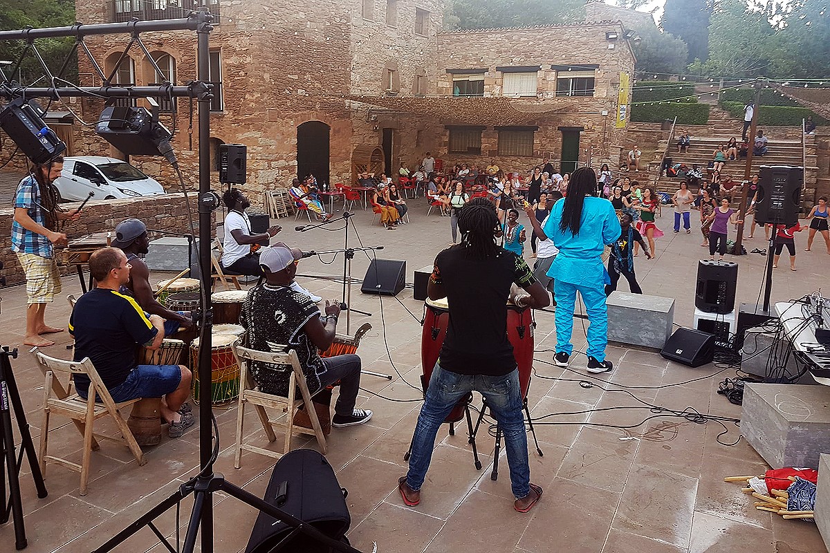 El Festival Dimbaya torna a Castellnou