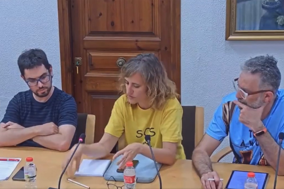 L'actual Grup Municipal de la CUP de l'Ajuntament de Sant Celoni: Gerard Carot, Roser Calvet i Xavier Garcia