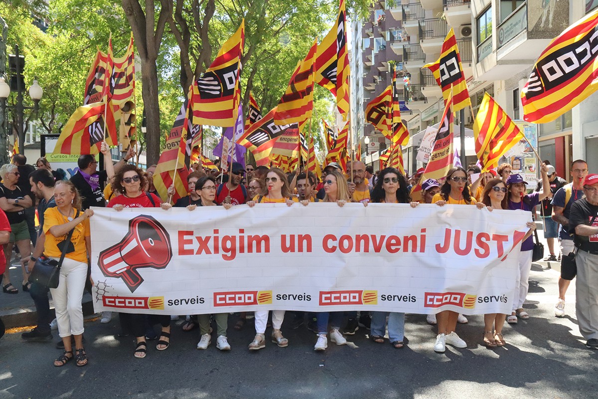 Els manifestants s'han concentrat a la Rambla Nova de Tarragona.