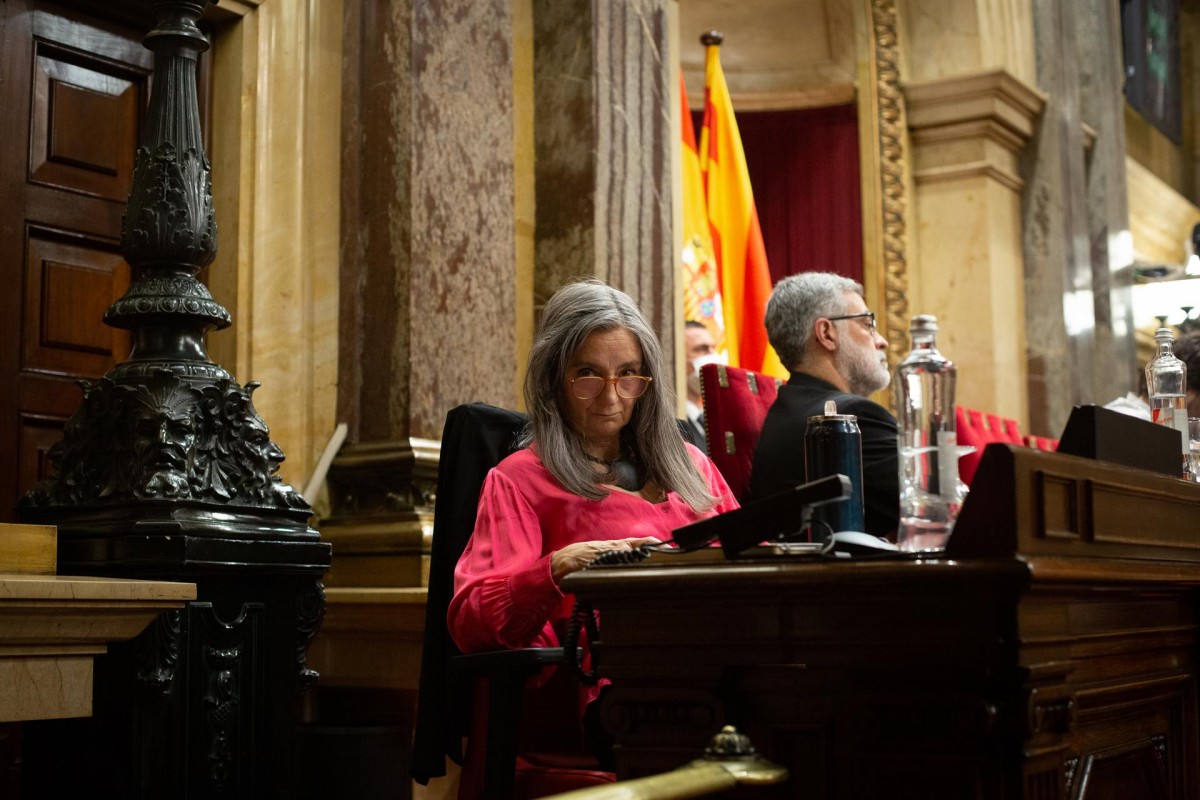 La secretària general del Parlament, Esther Andreu.