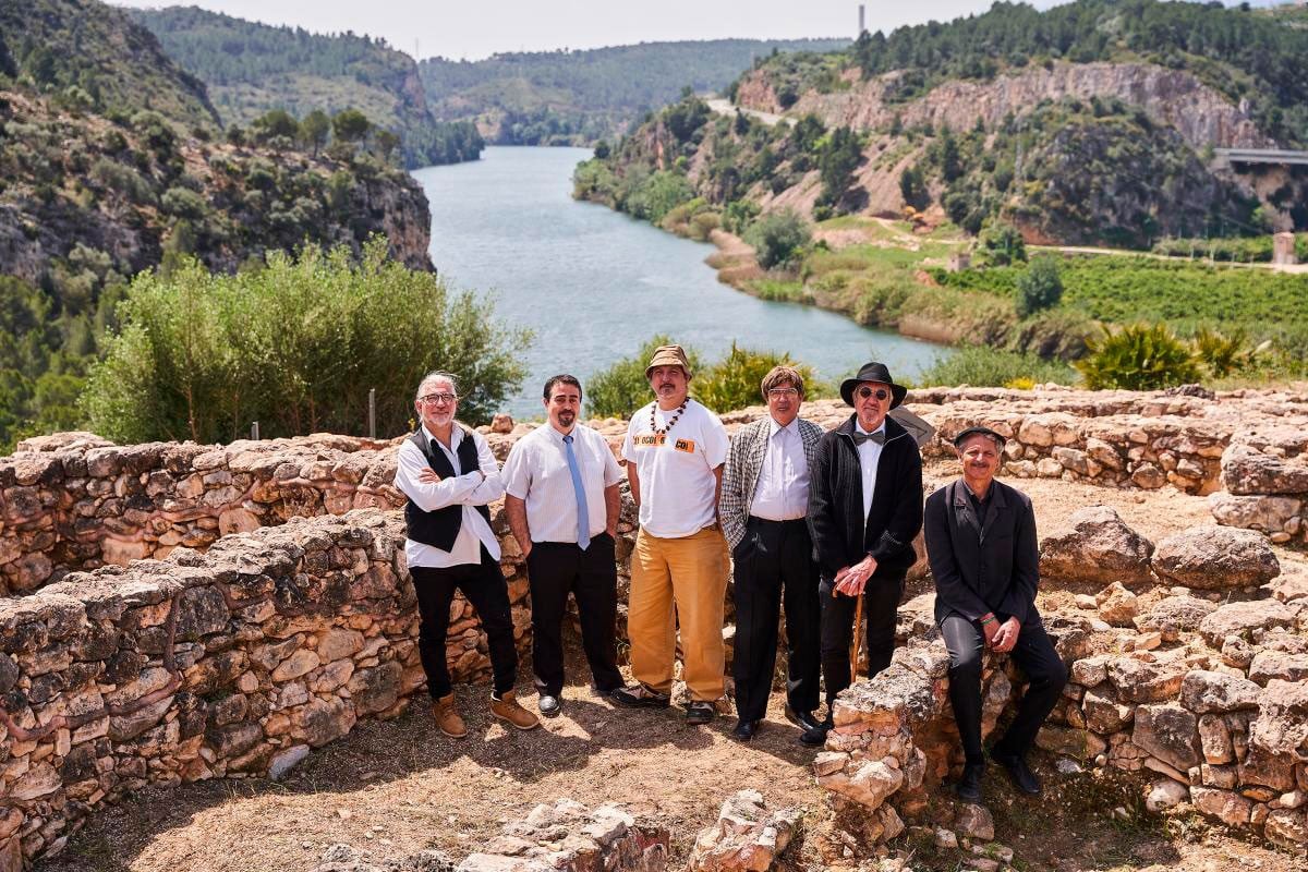 Els Quicos oferiran visites guiades al castellot de la Roca Roja.