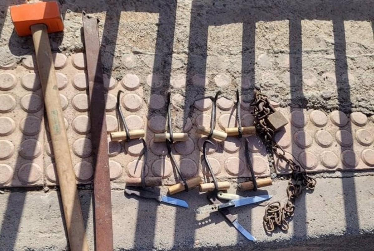 Armes utilitzades pels migrants subsaharians a Melilla