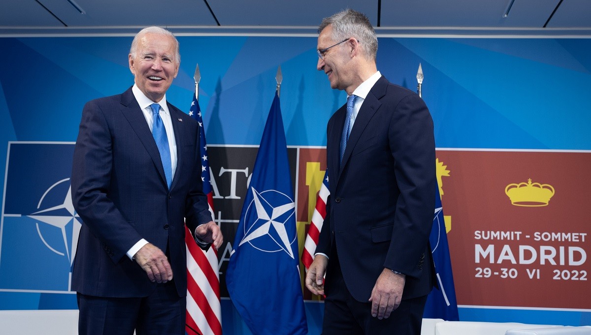 Joe Biden amb Jens Stoltenberg, aquest dimecres a la cimera de l'OTAN