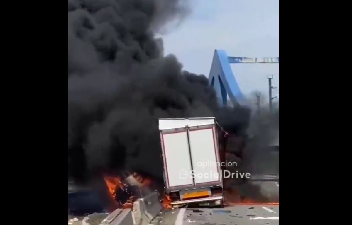 El camió incendiat