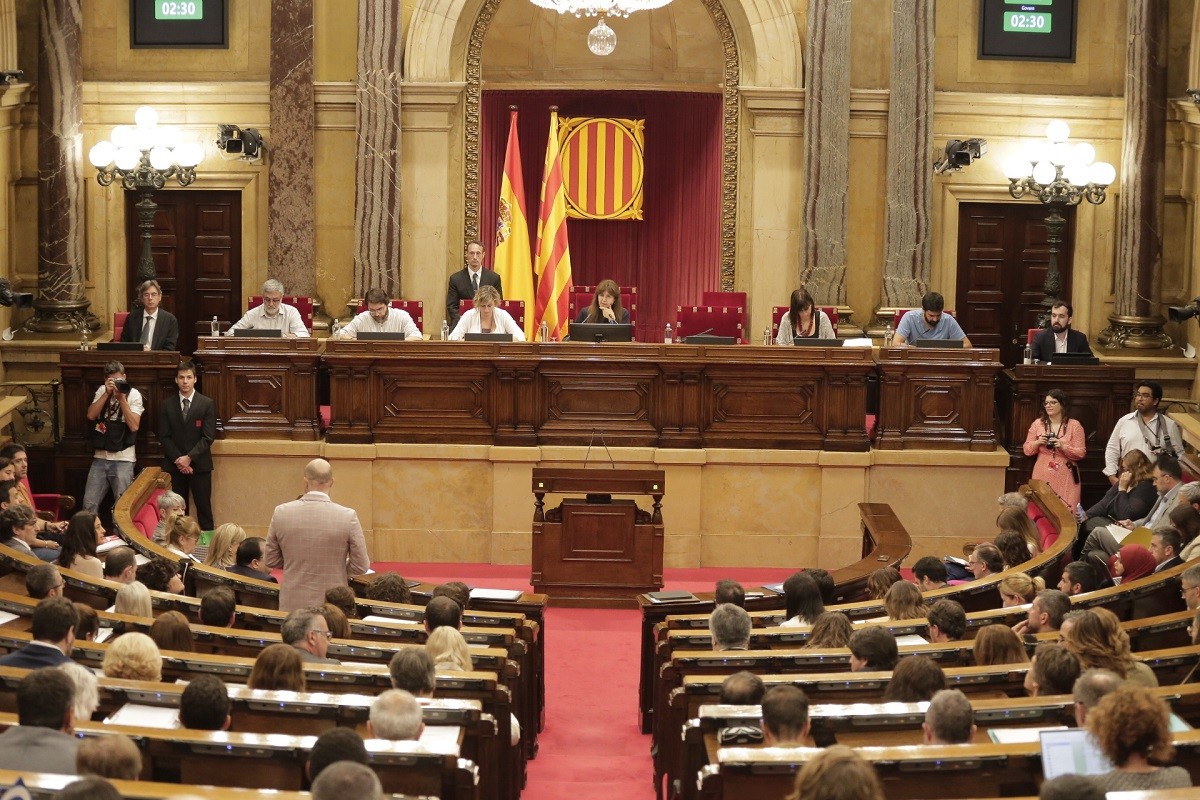 Imatge d'arxiu d'un ple del Parlament de Catalunya