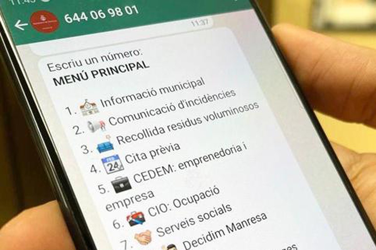 Menú d'opcions al Whatsapp de l'Ajuntament de Manresa