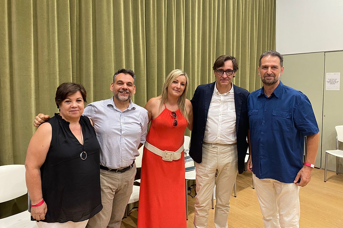 El Consell Nacional del PSC oficialitza les candidatures a l'alcaldia de Joan Ramon i Jésica Pérez