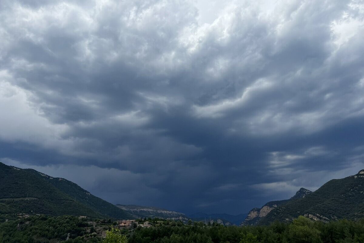Imatge d'un cel amenaçador de pluja