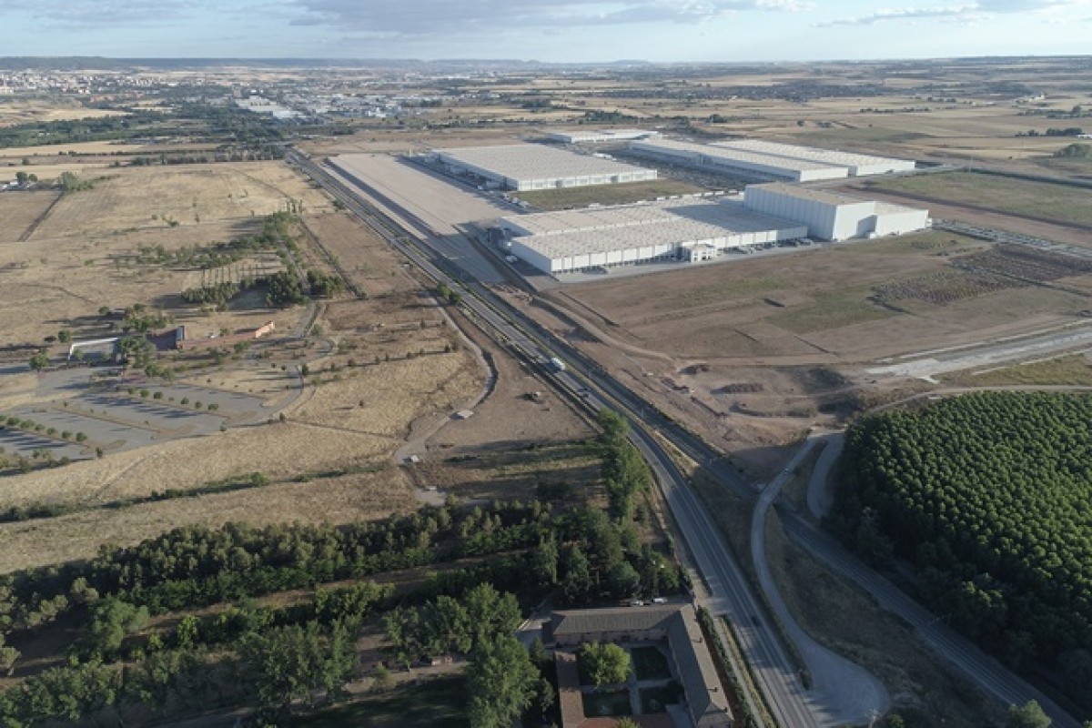Vista aèria de la finalització de la primera fase d'obres de la terminal PortTarragona Guadalajara-Marchamalo 