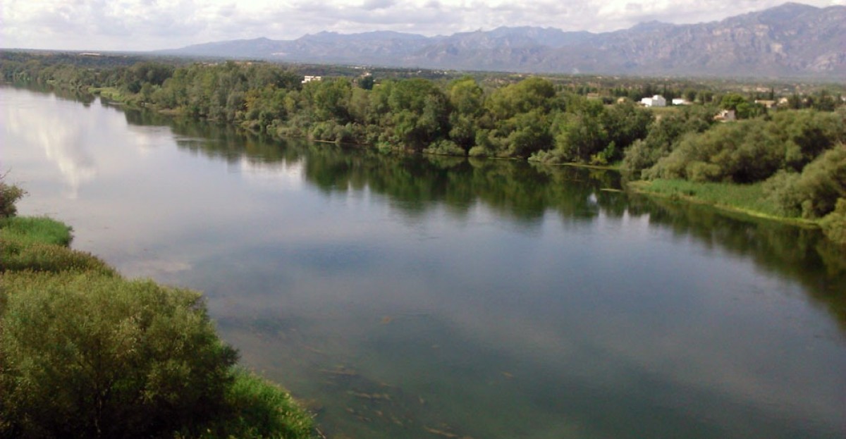 Imatge d'arxiu del riu Ebre 