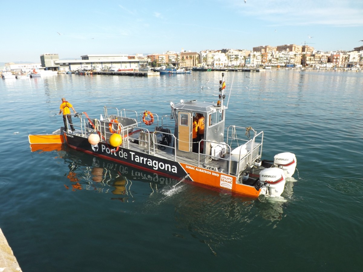 Port Tarragona tracta 26.000 m3 de residus anuals procedents de vaixells
