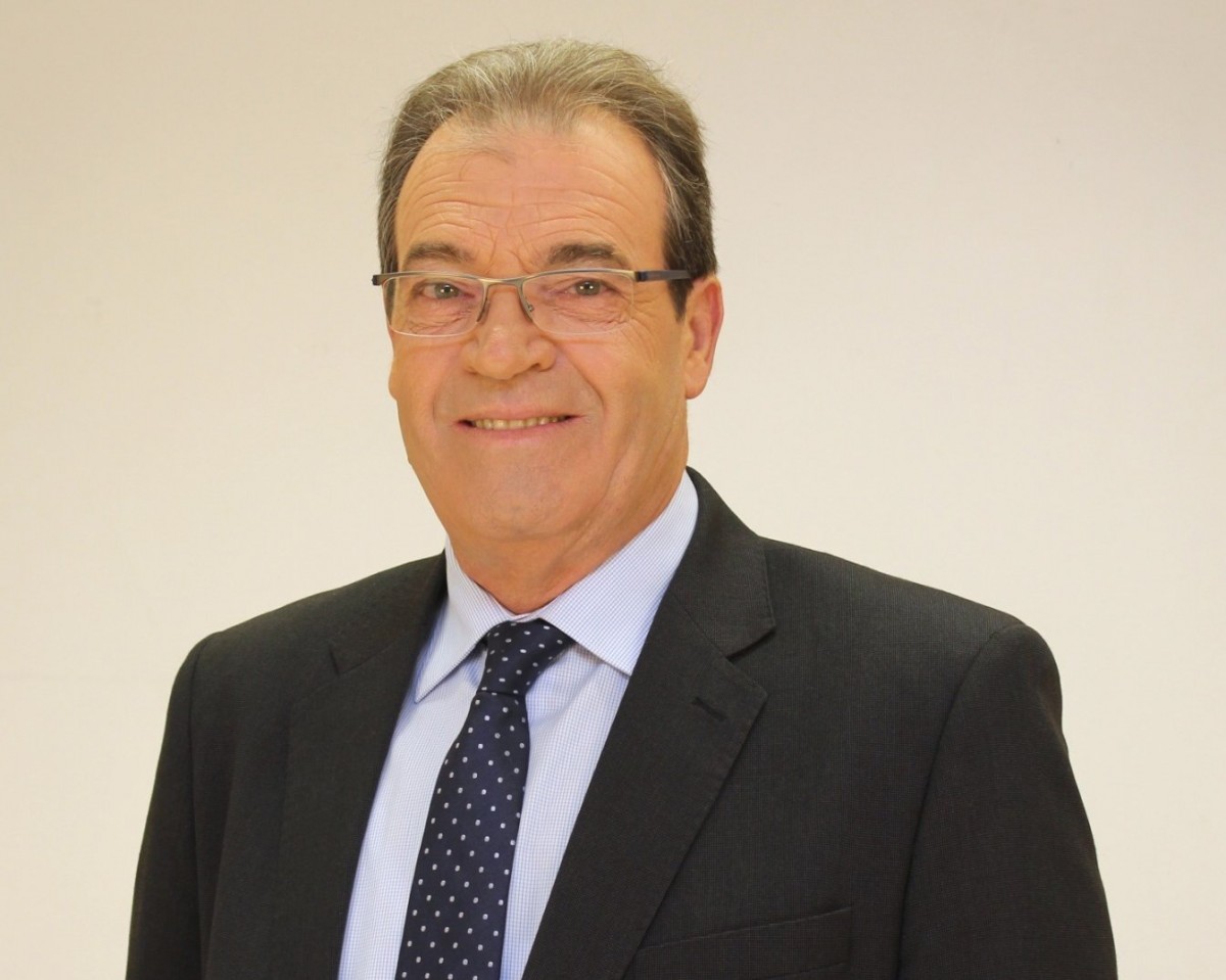Josep Cugat va ser regidor a l'Ajuntament de Tortosa i el primer alcalde-president de l'EMD de Bítem