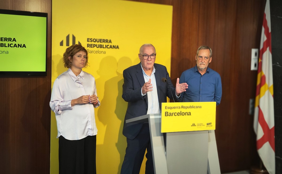 Elisenda Alamany, Ernest Maragall i Jordi Coronas, presentant el curs polític d'ERC Barcelona