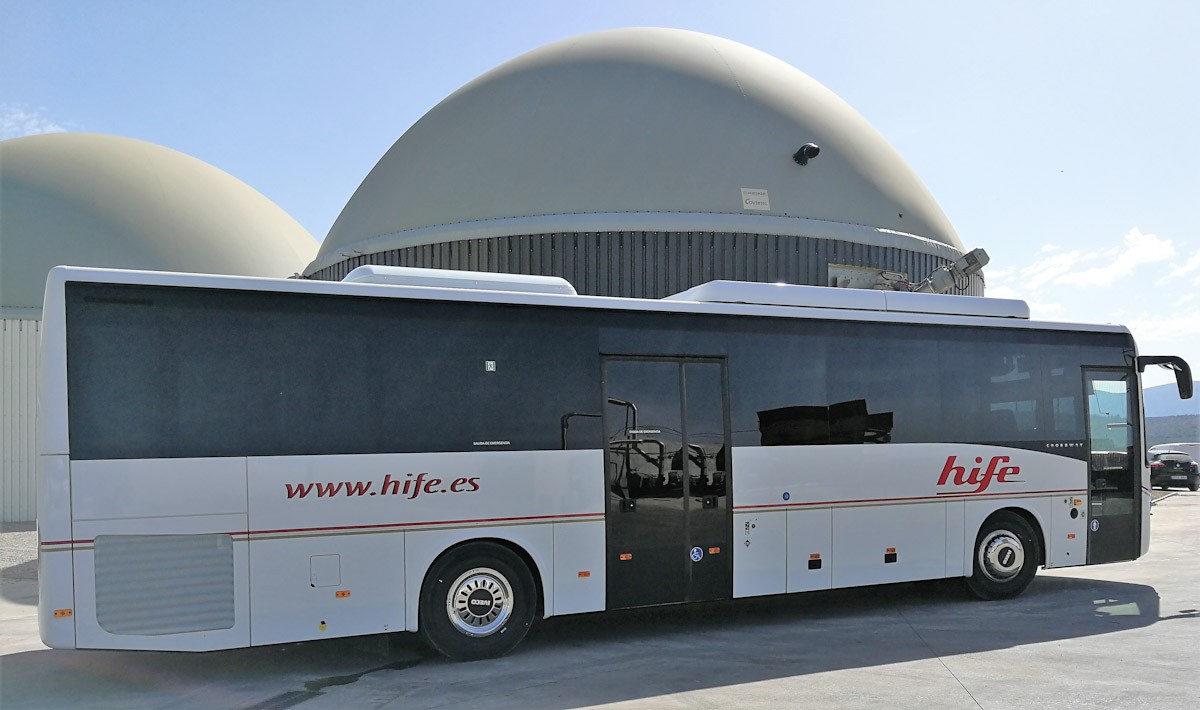 Una imatge del primer autobús de biogàs de km 0