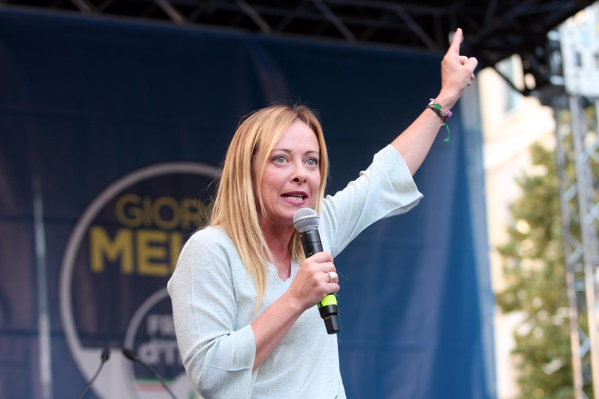 La postfeixista Giorgia Meloni pot ser la propera primera ministra d'Itàlia.