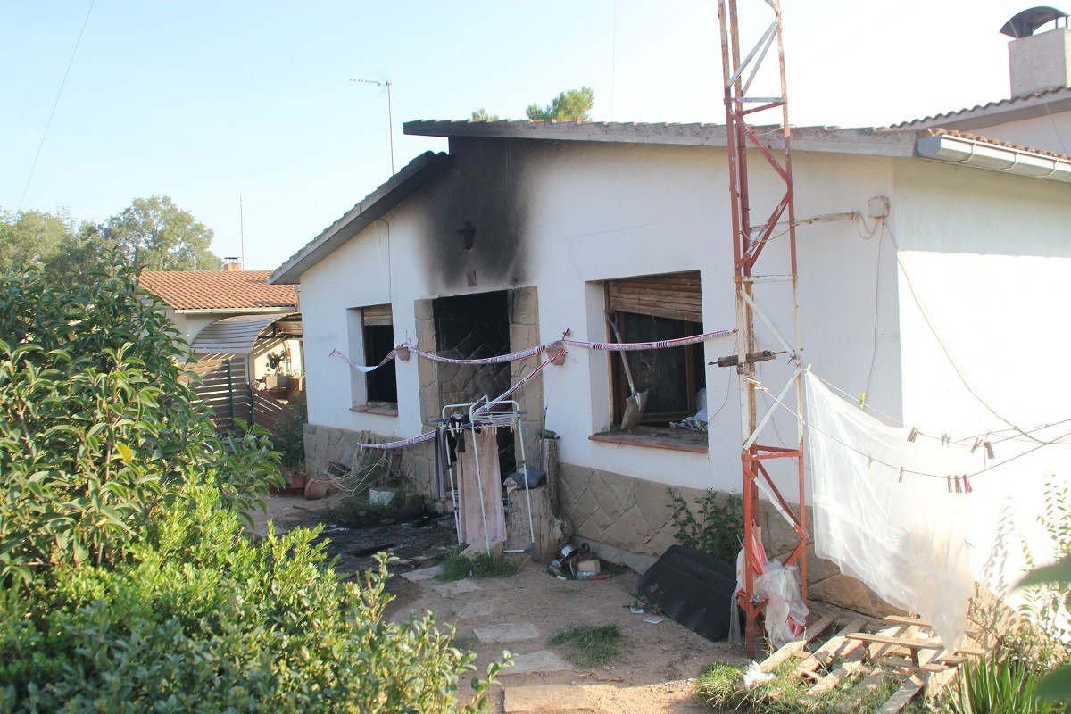 Detall de l'habitatge, afectat pel foc