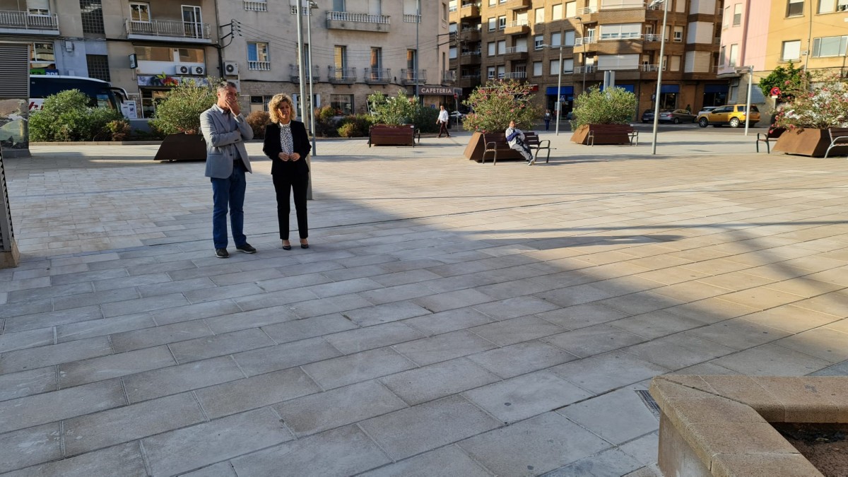 Este matí s'han iniciat les obres d’arranjament de la Plaça del Carrilet, al barri del Temple, a Tortosa 