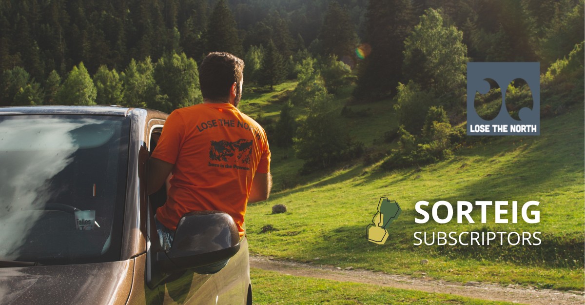 Enfundat amb Pallars Digital una samarreta Lose the North!