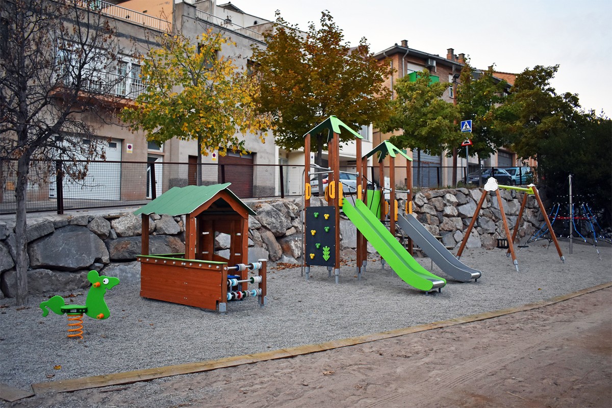 Parc infantil del Poble Vell de Súria després de les obres