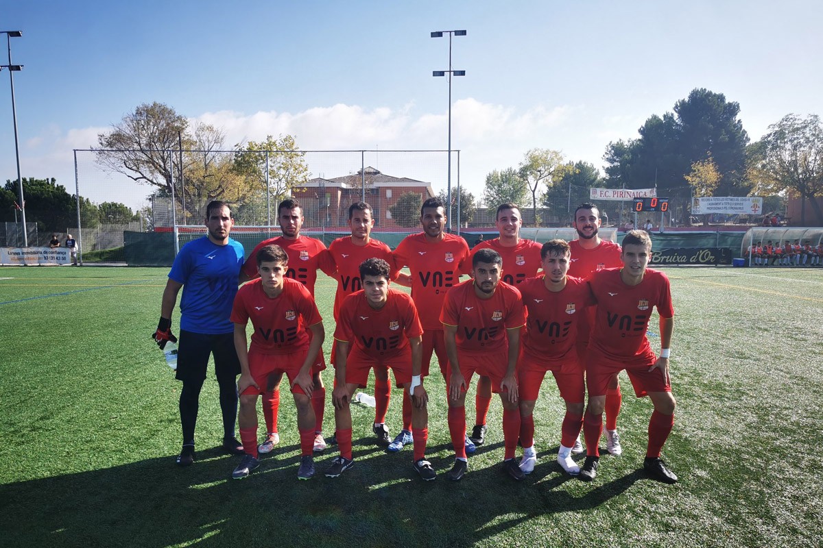 Onze del FC Pirinaica contra el Turó de la Peira