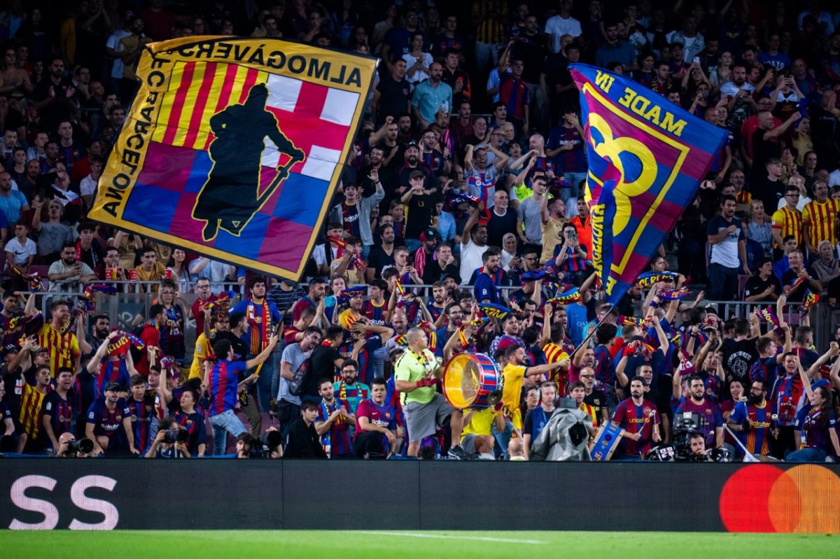 Els aficionats del Barça al Camp Nou