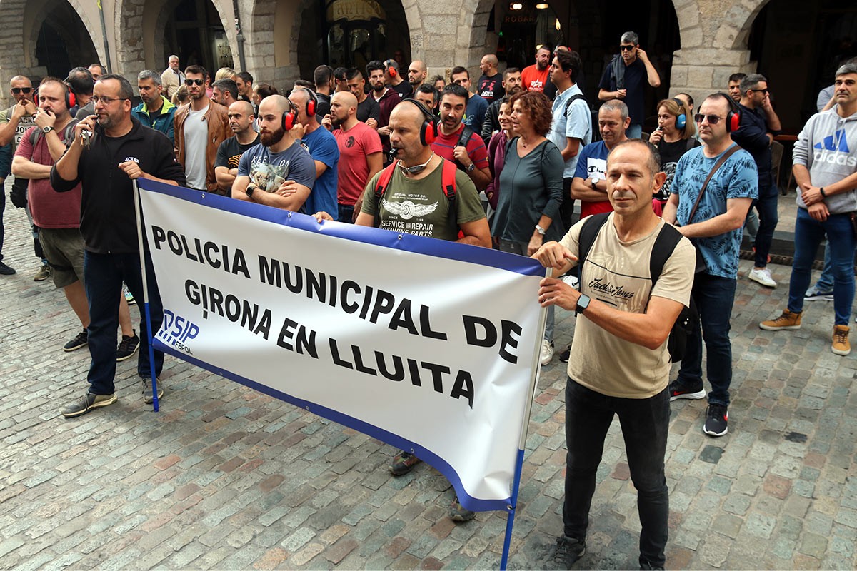 Protesta dels agents de la Policia Municipal de Girona