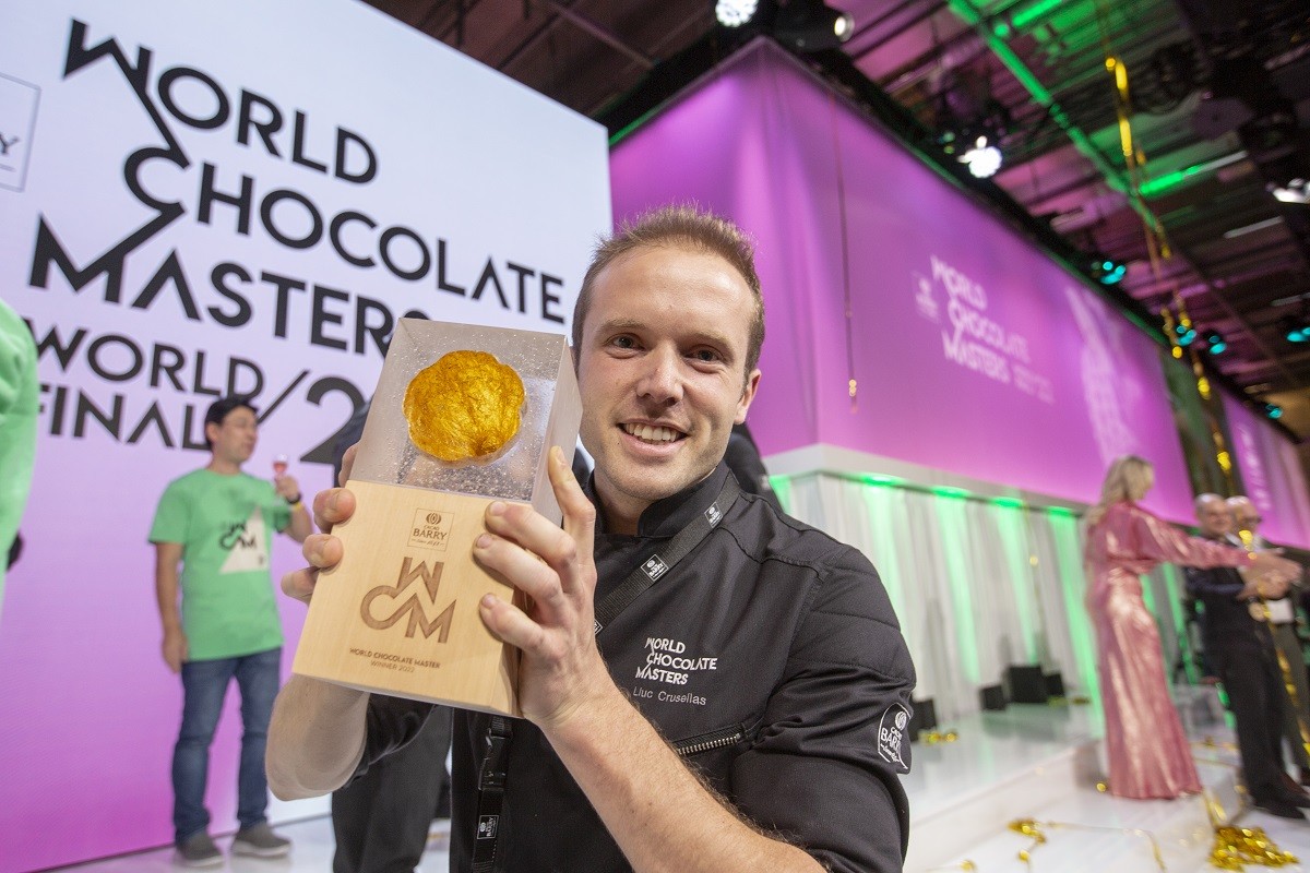 Lluc Crusellas, amb el guardó del World Chocolate Masters de 2022
