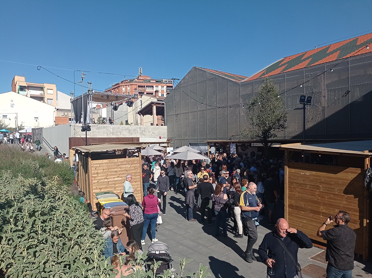 Milers de persones passen pel Celler a tastar els millors vins catalans