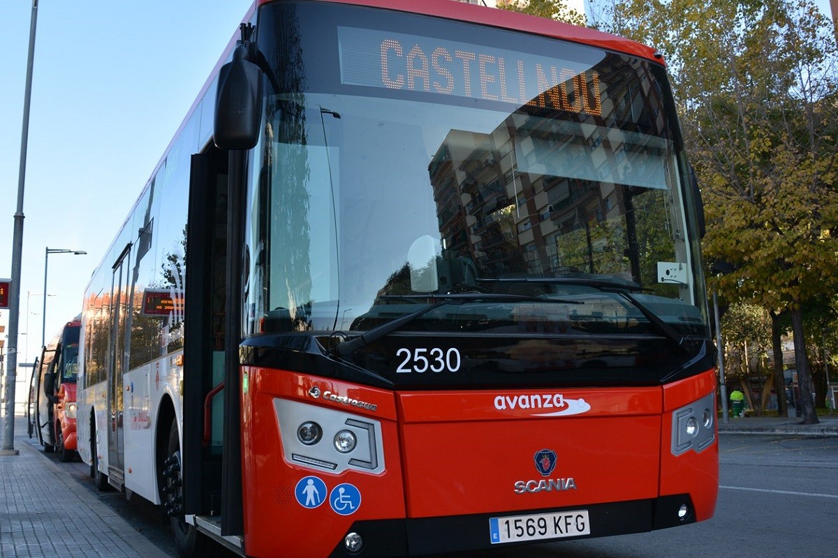 El bus urbà de Castellnou