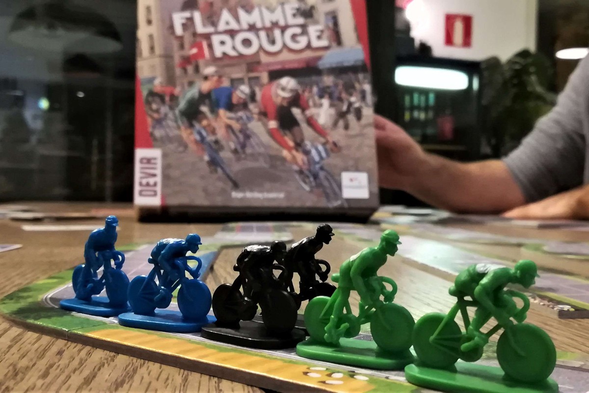 El Flamme Rouge està inspirat en les curses ciclistes històriques
