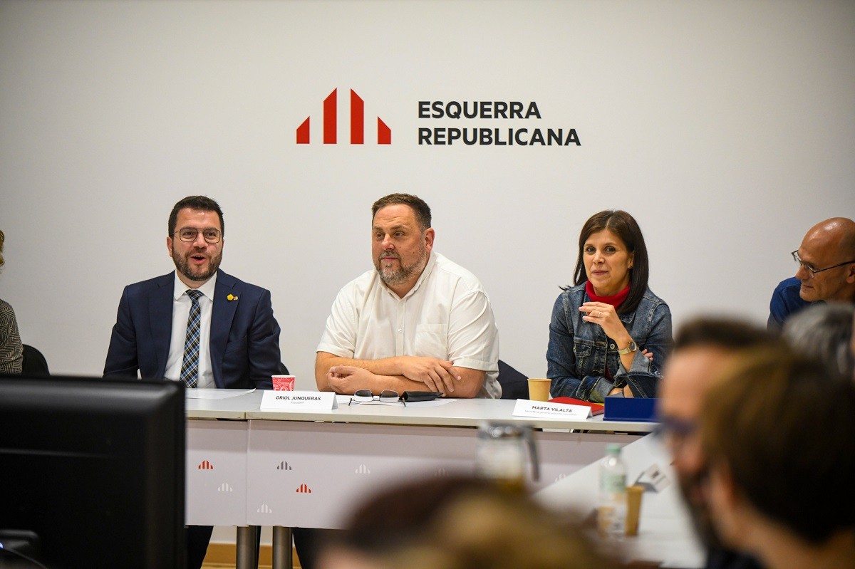 Oriol Junqueras, Pere Aragonès i Marta Vilalta, aquest divendres a la seu d'ERC