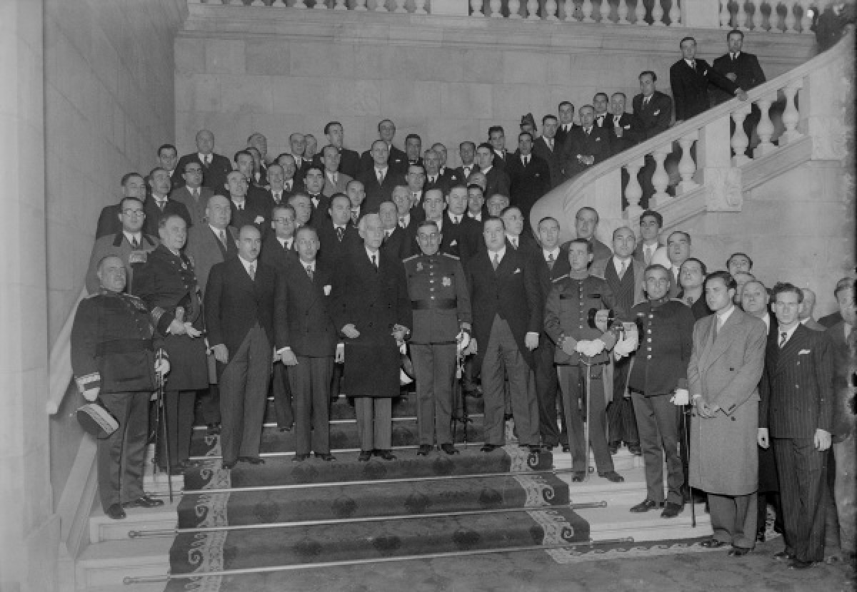 Els diputats presents el 6 de desembre de 1932 al Parlament de Catalunya