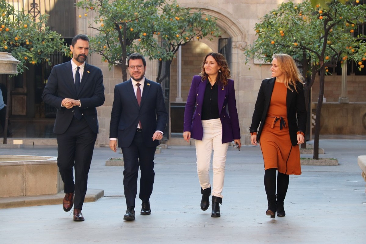 Aragonès, amb els consellers Torrent, Vilagrà i Mas.
