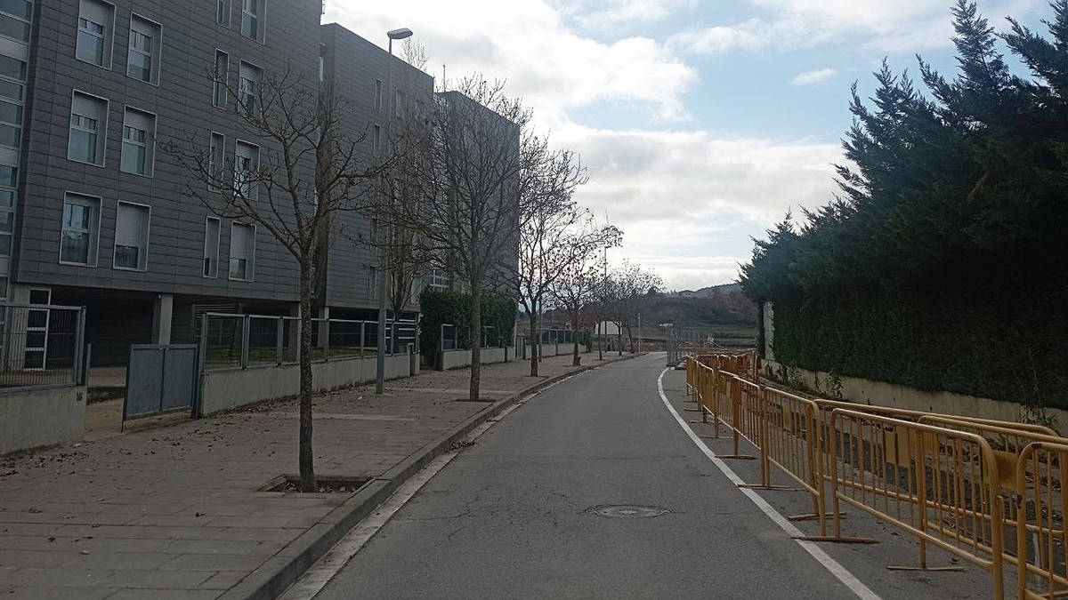 El carrer Marià Serra i Badell s'ubicarà en una nova via pública, entre l'Avinguda Olímpia i el carrer del Nadal.