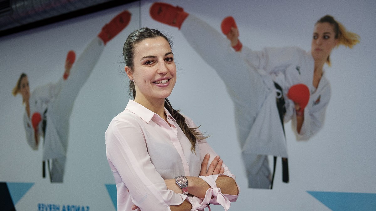 Sandra Herver al Centre Esportiu d'Ordino, on entrena karate i imparteix classes