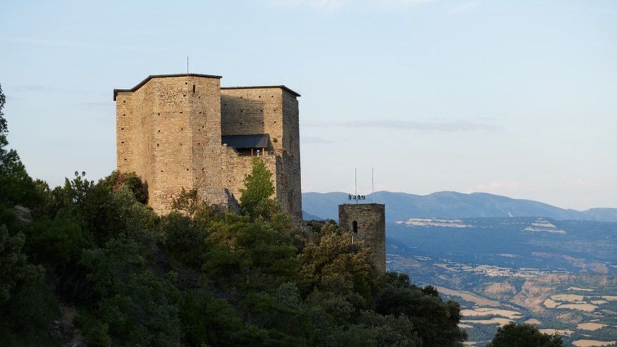 El castell de Llordà, en imatge d'arxiu