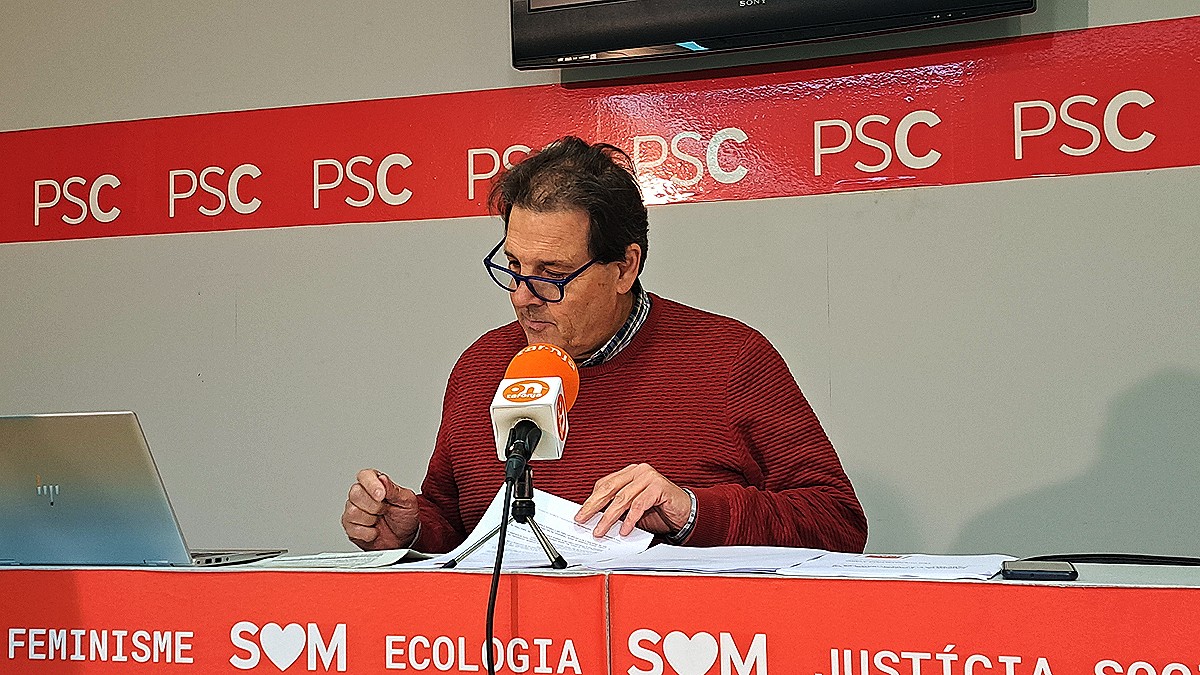 Cristòfol Gimeno durant la roda de premsa sobre les propostes del PSC al pressupost de la Generalitat