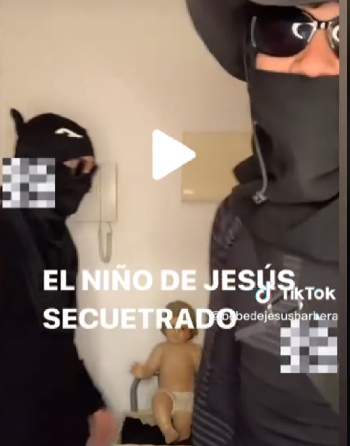 Els dos nois que van dur a terme el robatori del nen Jesús, gravant-se en vídeo demanant el rescat
